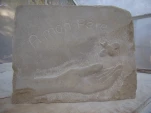 bas-relief-main1